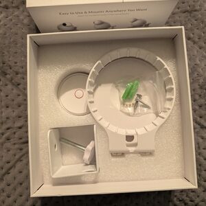 iBaby Wall Mount Kit M7